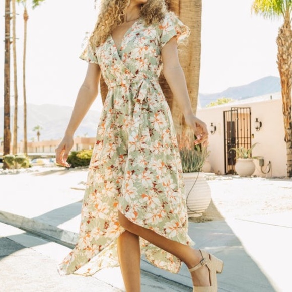 😊Brand New😊 Women’s Floral midi dress, size large - Picture 7 of 9